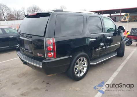 2010 GMC Yukon Denali z USA, uszkodzony, nr VIN 1GKUCEEF3AR242012